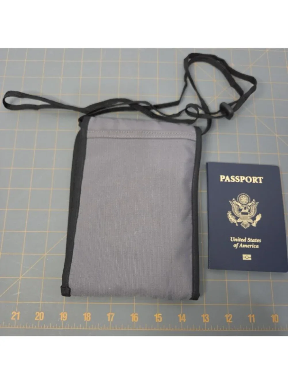 L.L. Bean Travel Neck Wallet w/Zippered Pockets & Buckle Closure Crossbody Grey